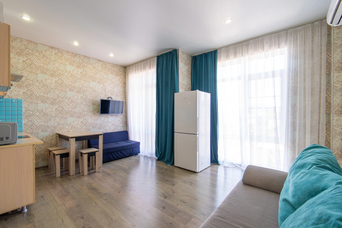 Апартаменты уютные с панорамными окнами от LetoApart