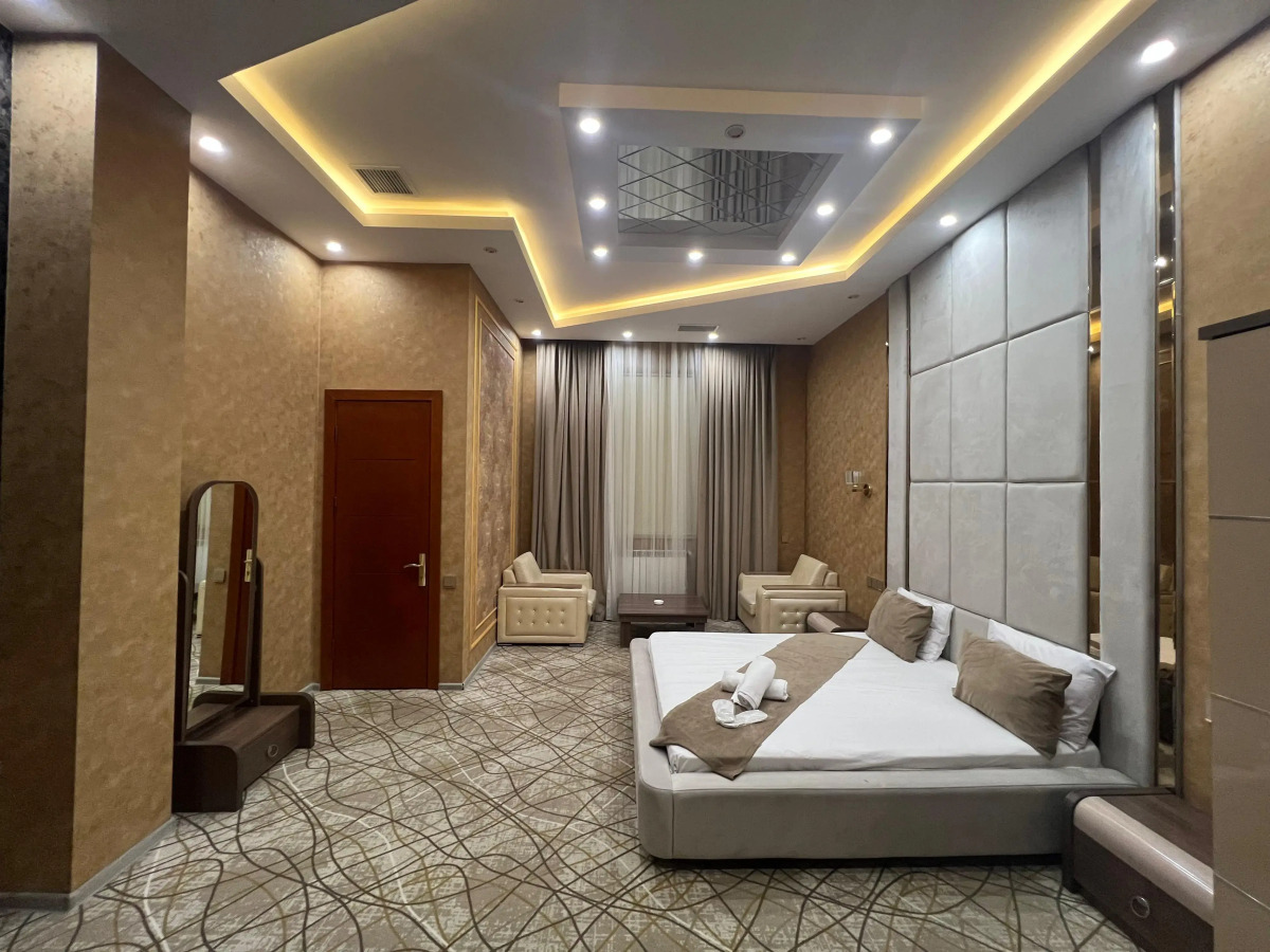 Отель Royal Mansion