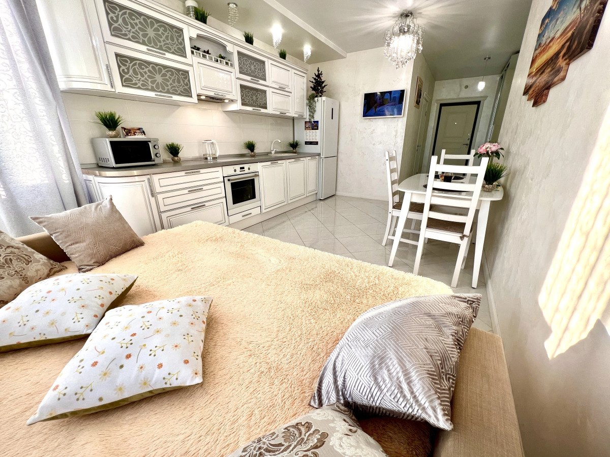 Апартаменты на Ново-Садовой, 106 (лит. О)  с видом на реку Волгу