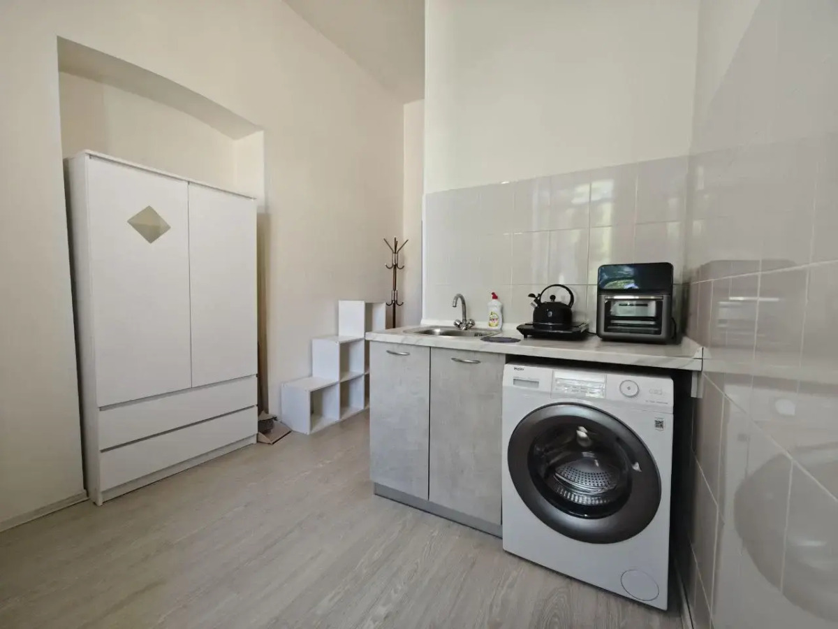 Квартира с отдельной спальней 122