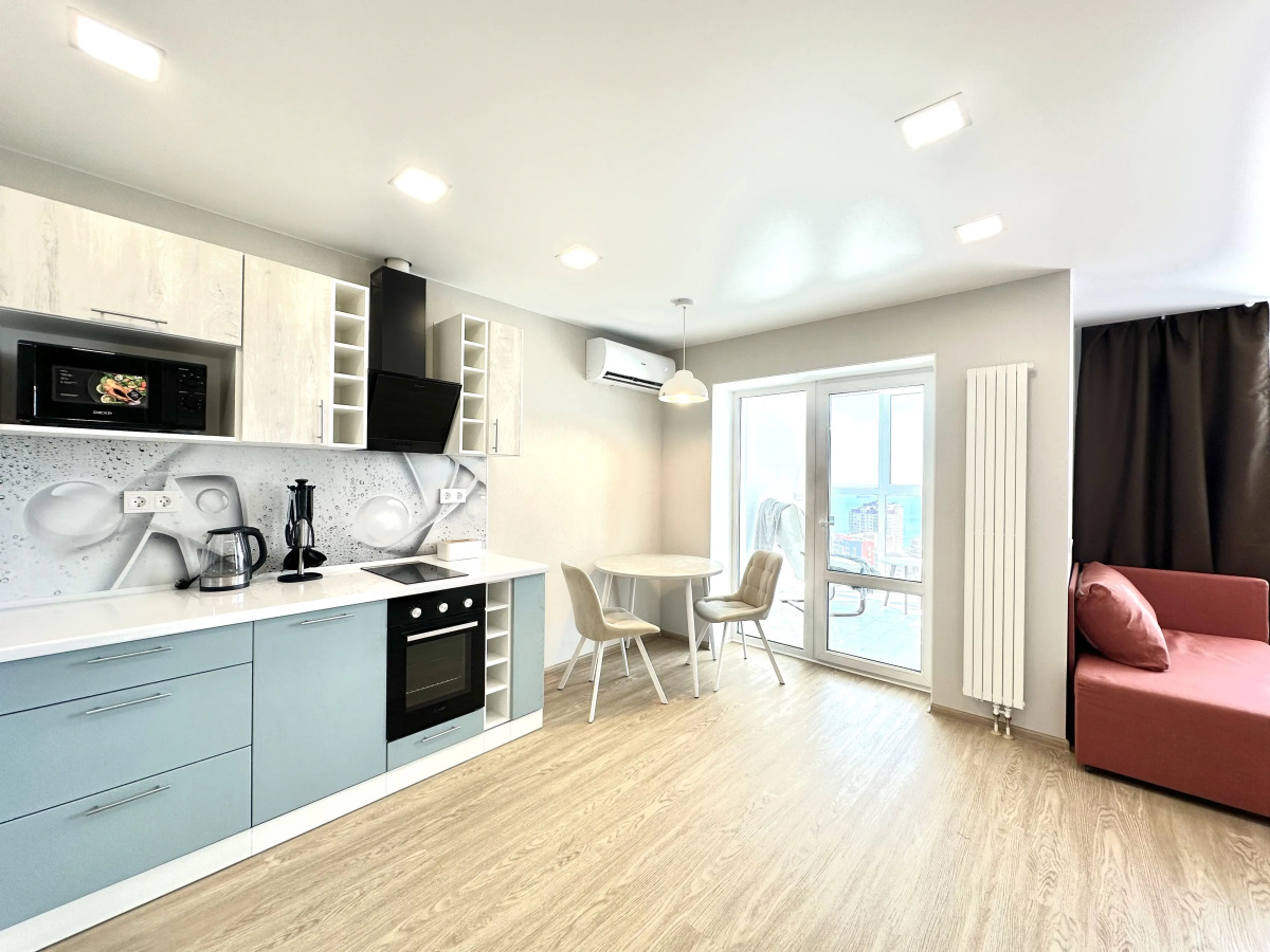 Апартаменты Квартира с шикарным панорамным видом на бухту Патрокл в ЖК Аякс