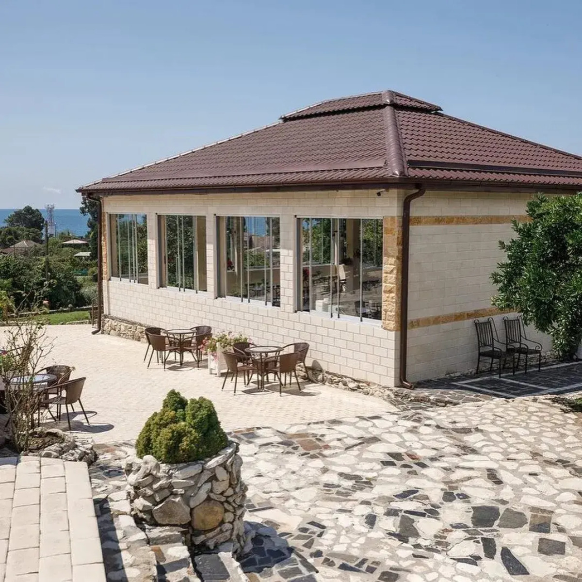 Отель Парадайз