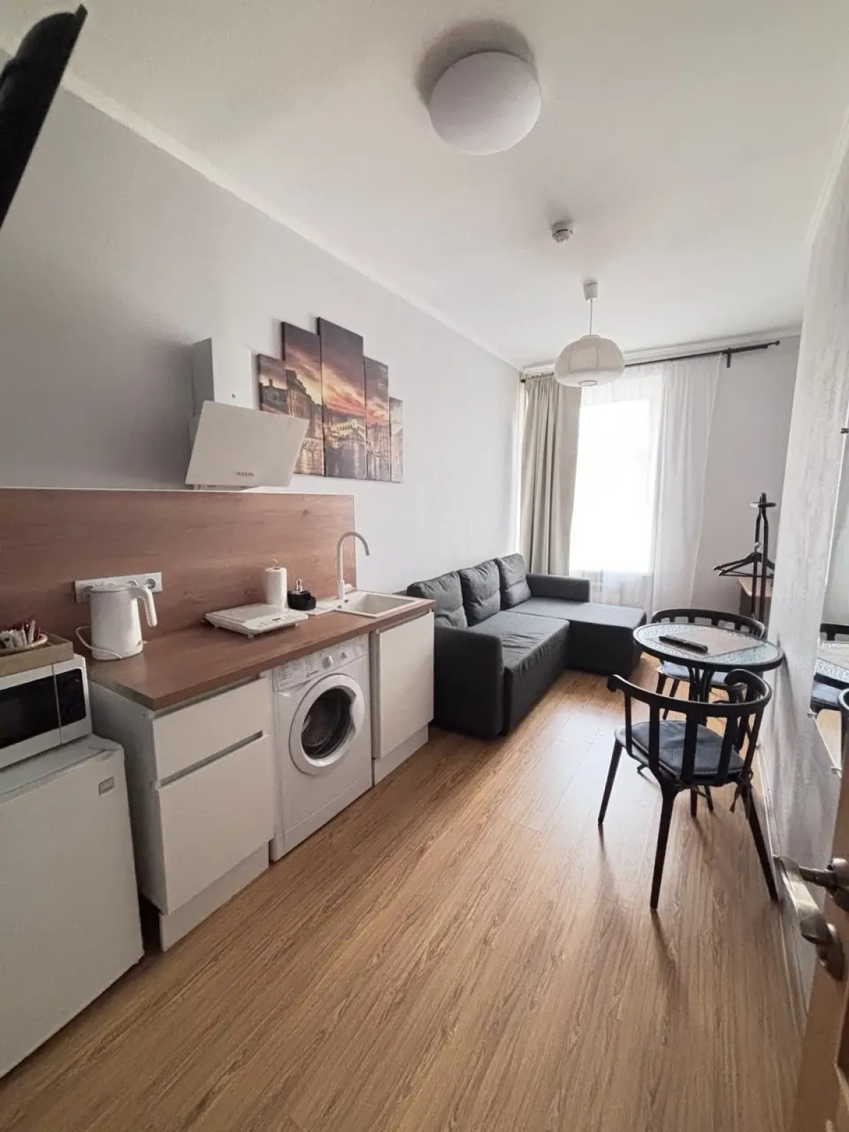 Апартаменты Central Inn