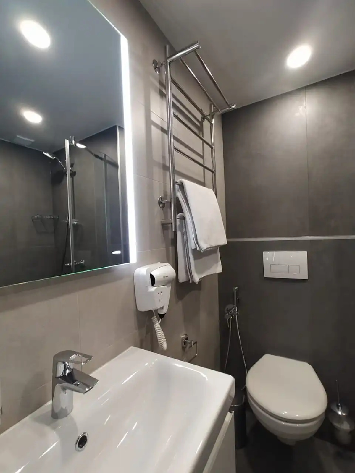 Апартаменты Maximus на Матроса Железняка