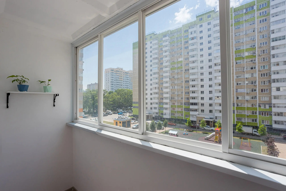 Квартира на Генерала Трошева 25