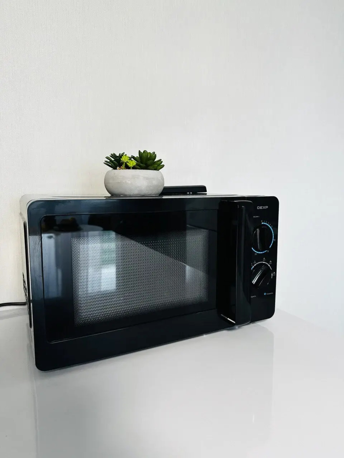 Квартира на 5 гостей в шаговой доступности от стадиона Нефтяник и УГНТУ нефтяной университет