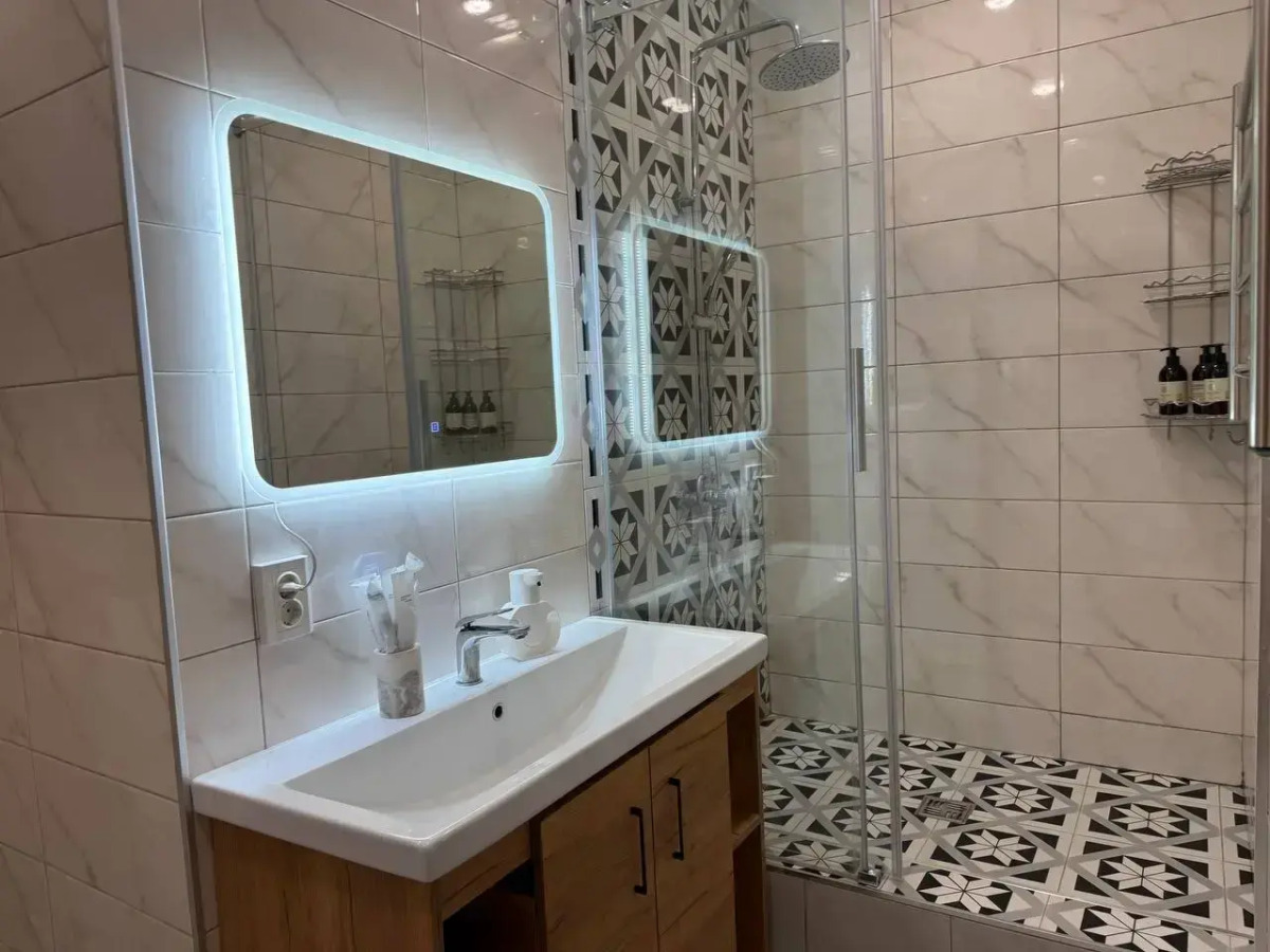 Апартаменты Трехкомнатные VIP в Центре Пензы