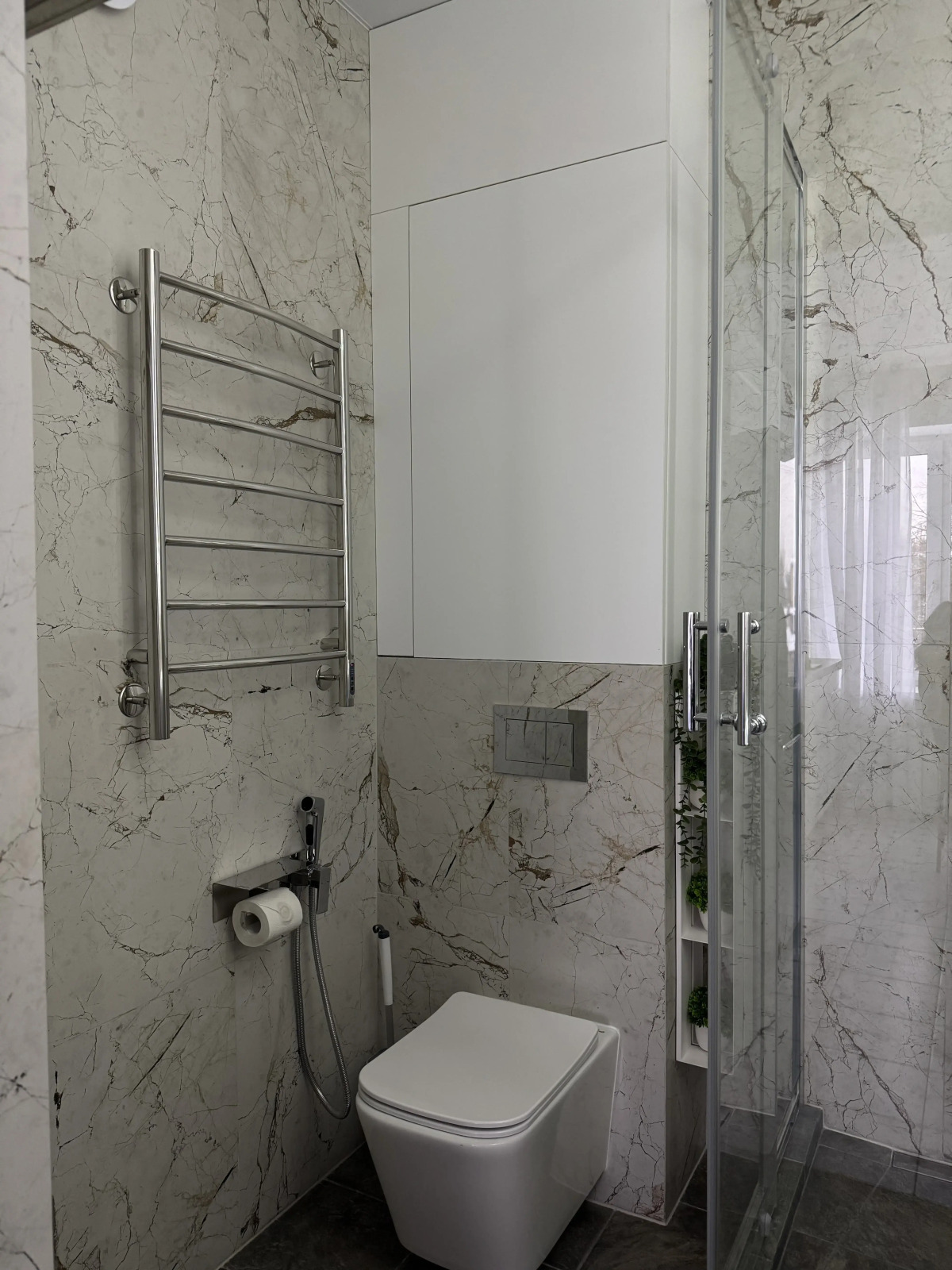 Квартира Стильная у метро Akadem