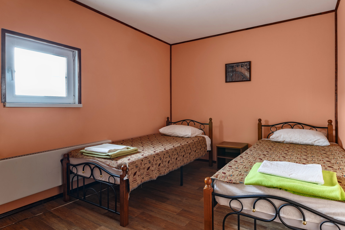 Меблированные комнаты  Еврозона