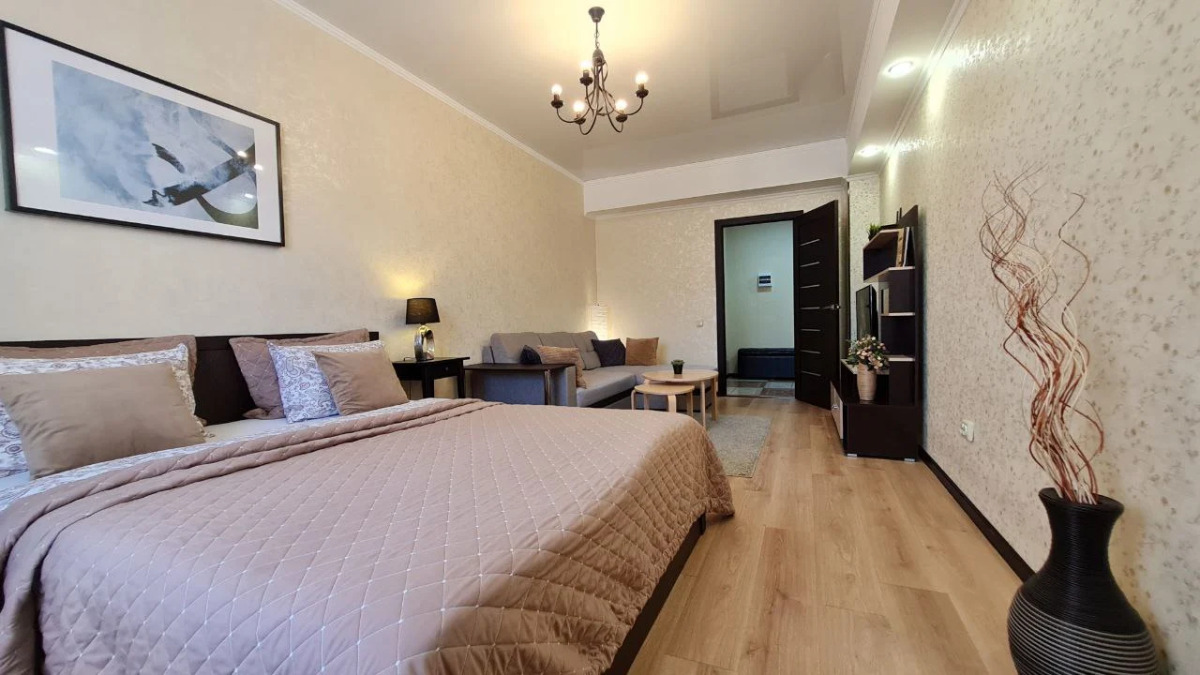 Апартаменты VIP квартиры на Московской by Sutki26