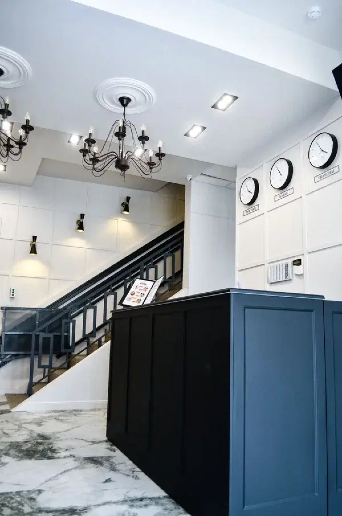 Отель Gizzat Plaza