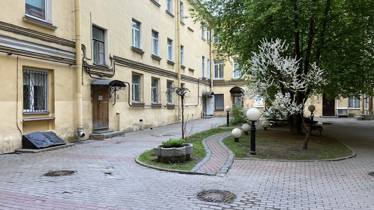 Апартаменты в золотом треугольнике Санкт-Петербурга