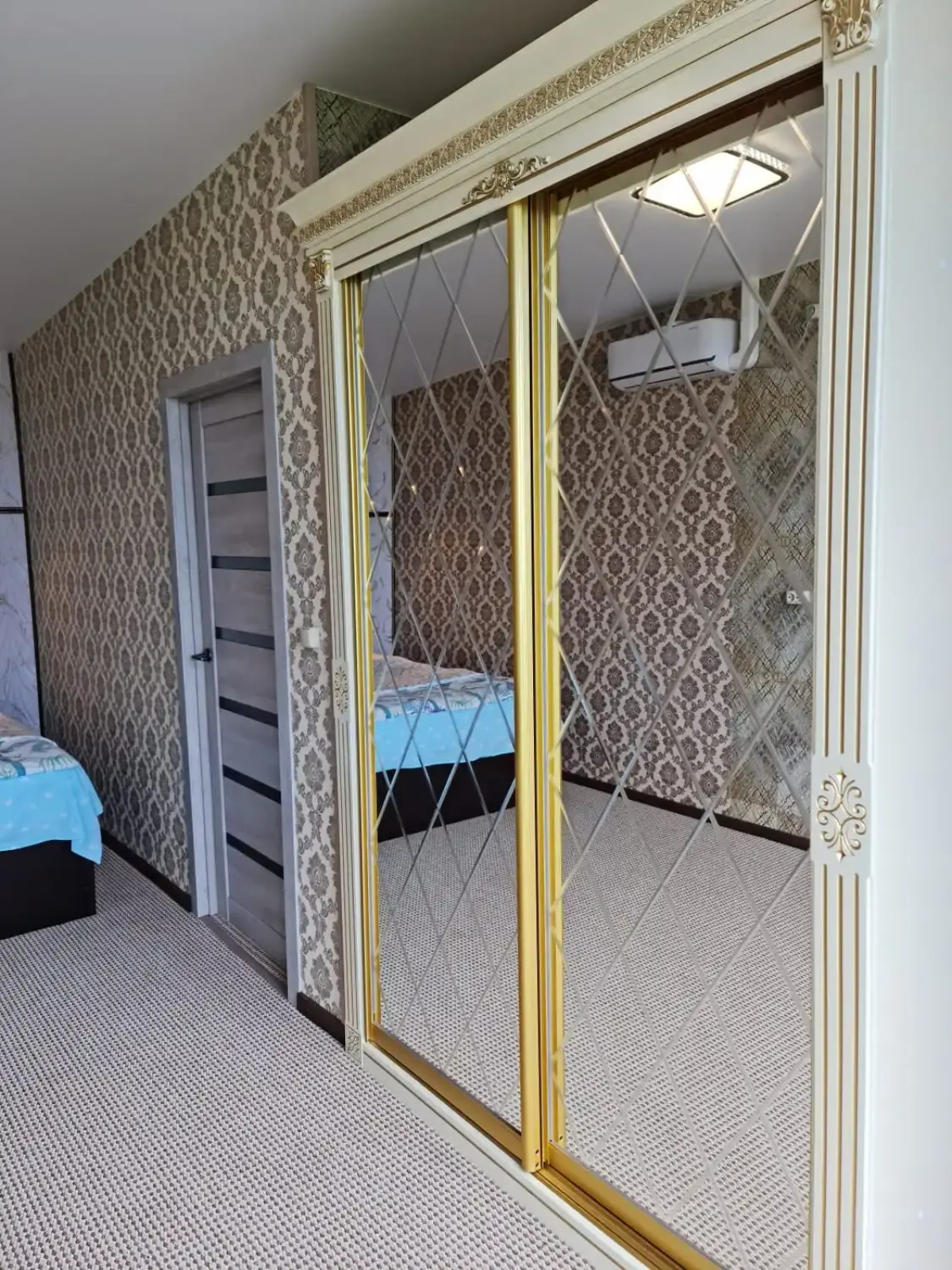 Вилла Бархатная B