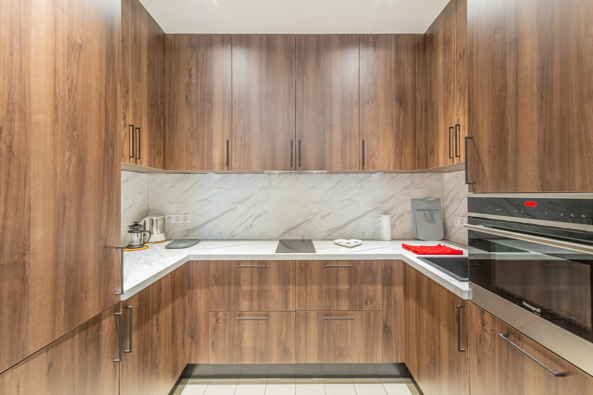 Апартаменты с Видом на Невский