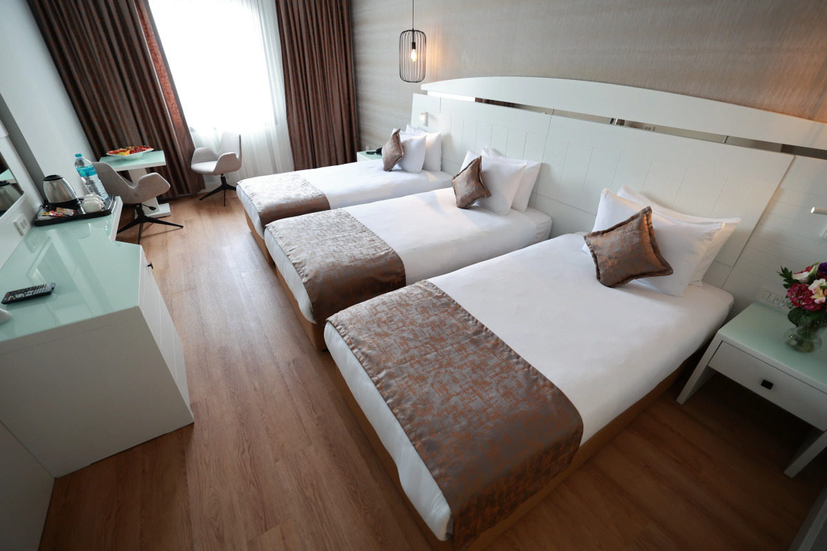 Nova Plaza Orion Hotel