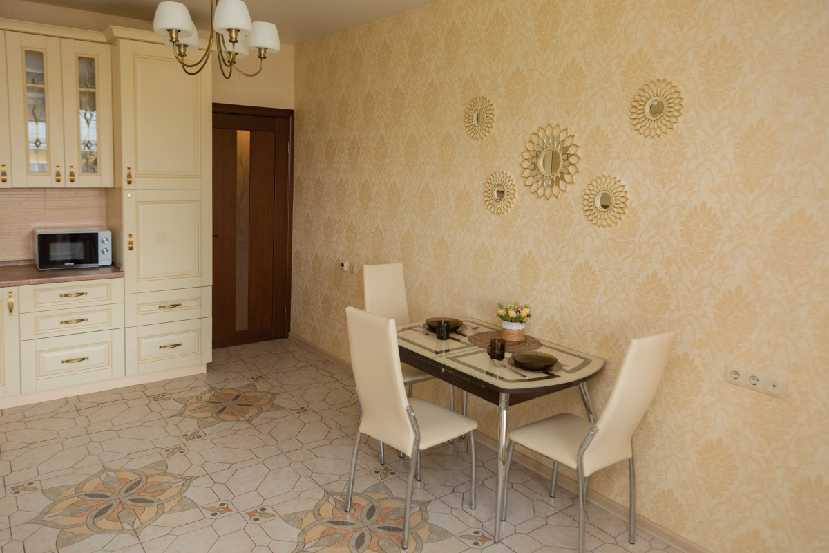 Квартира  "Зеркальная" с самоваром в центре Тулы