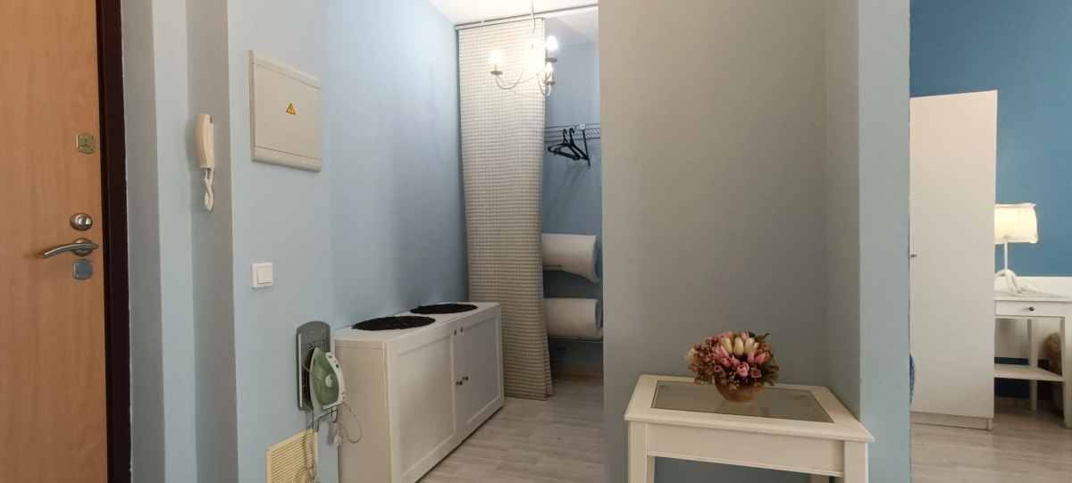 Apartments Bibliotechnaya 45