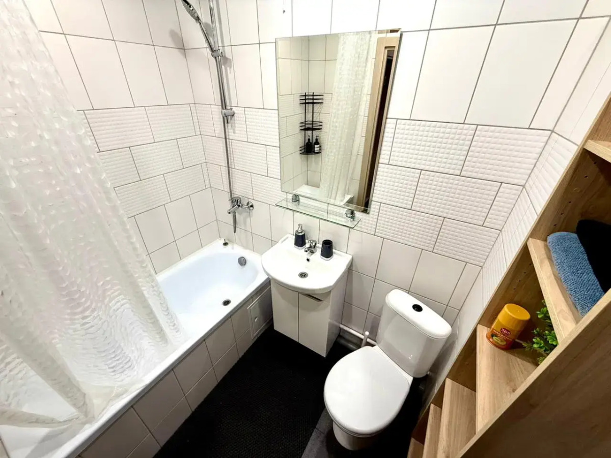 Квартира Уютная в Тихом Районе Города