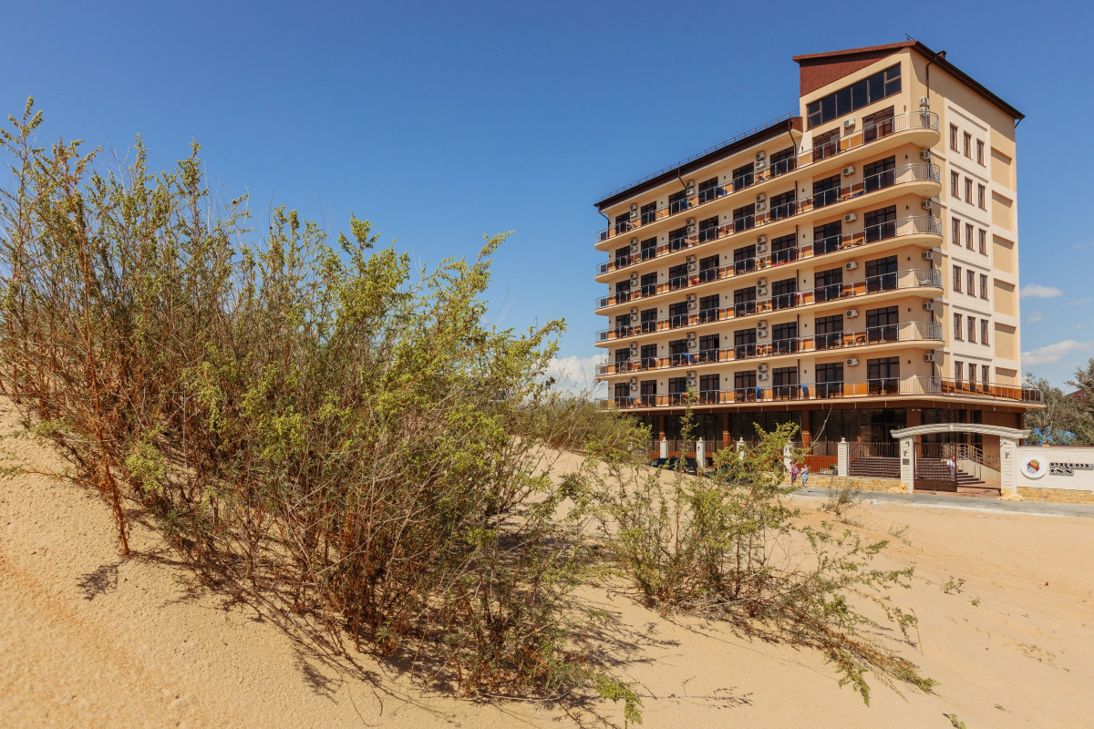 Отель Гостиничный комплекс Family Pride Inn