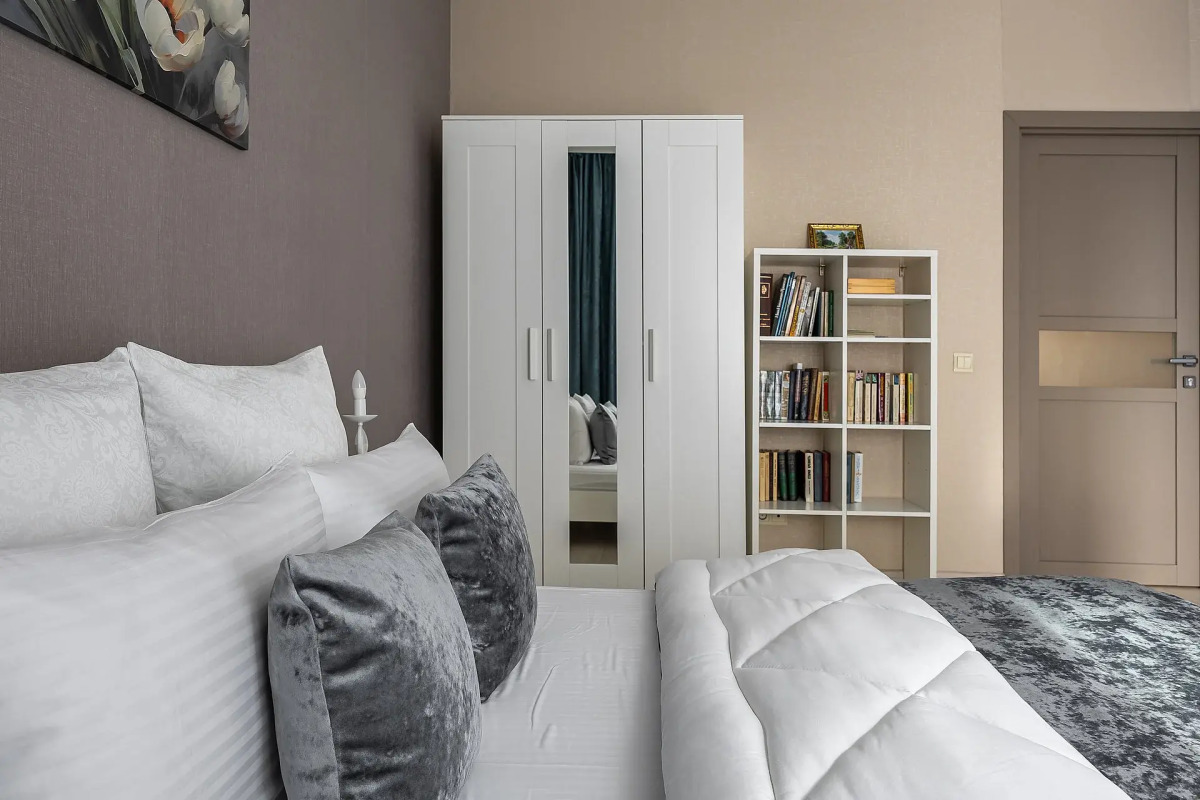 Апартаменты с двумя спальнями, в центре города, у канатной дороги