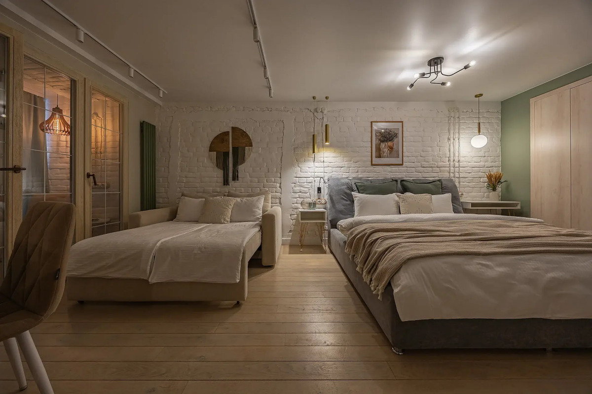 Апартаменты в Центре на Невзоровых 7 Сова-Дом