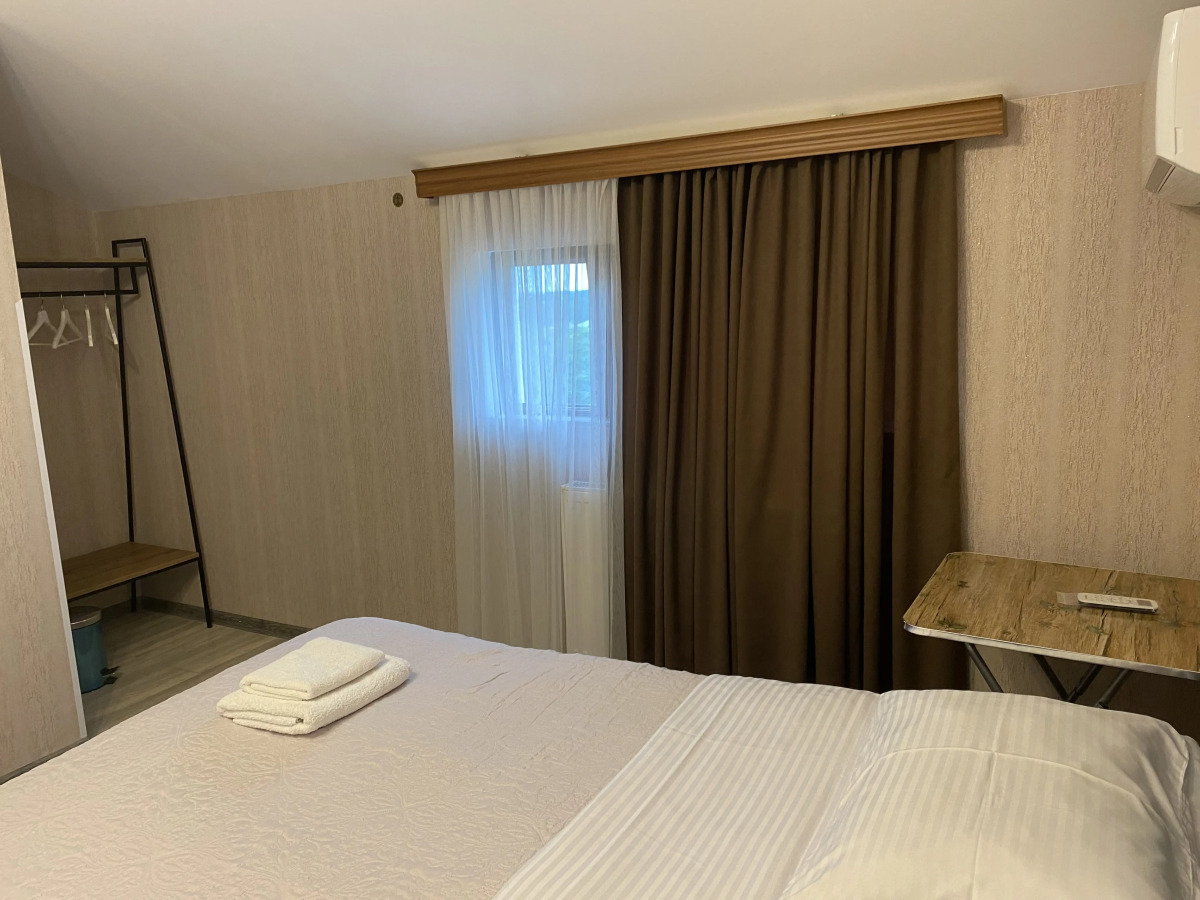 Отель West Face