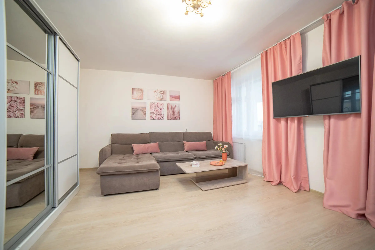 Апартаменты Вилонова 14а Двухкомнатная