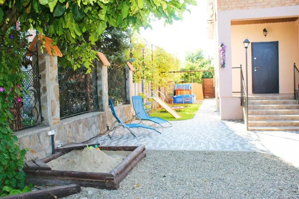 Отдельный коттедж Кубанский дворик 3