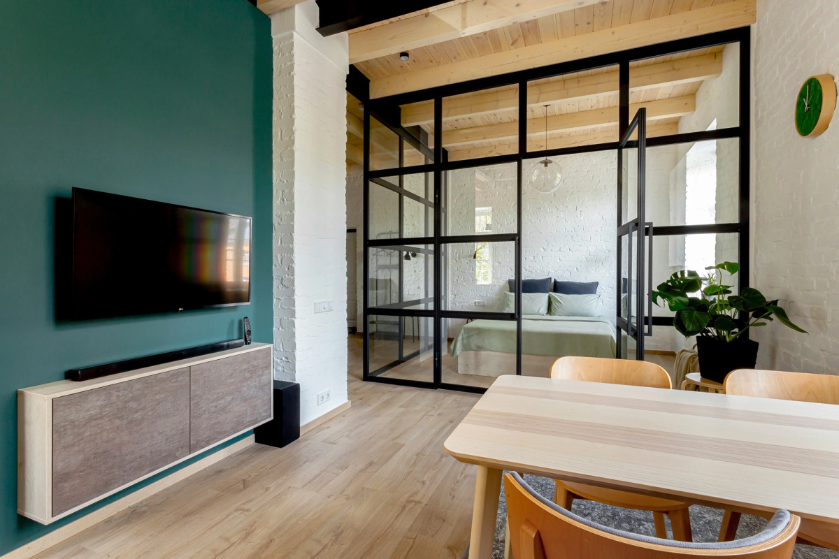 Апартаменты Tverloft у Волги с прозрачной спальней