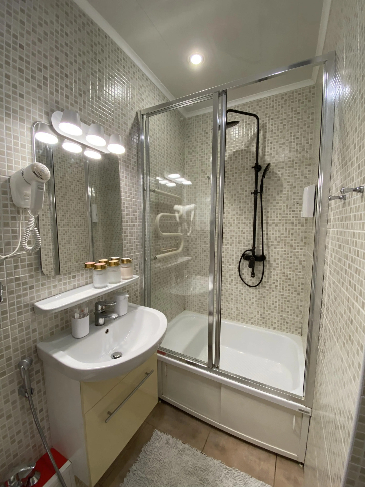 Апартаменты Красная 3