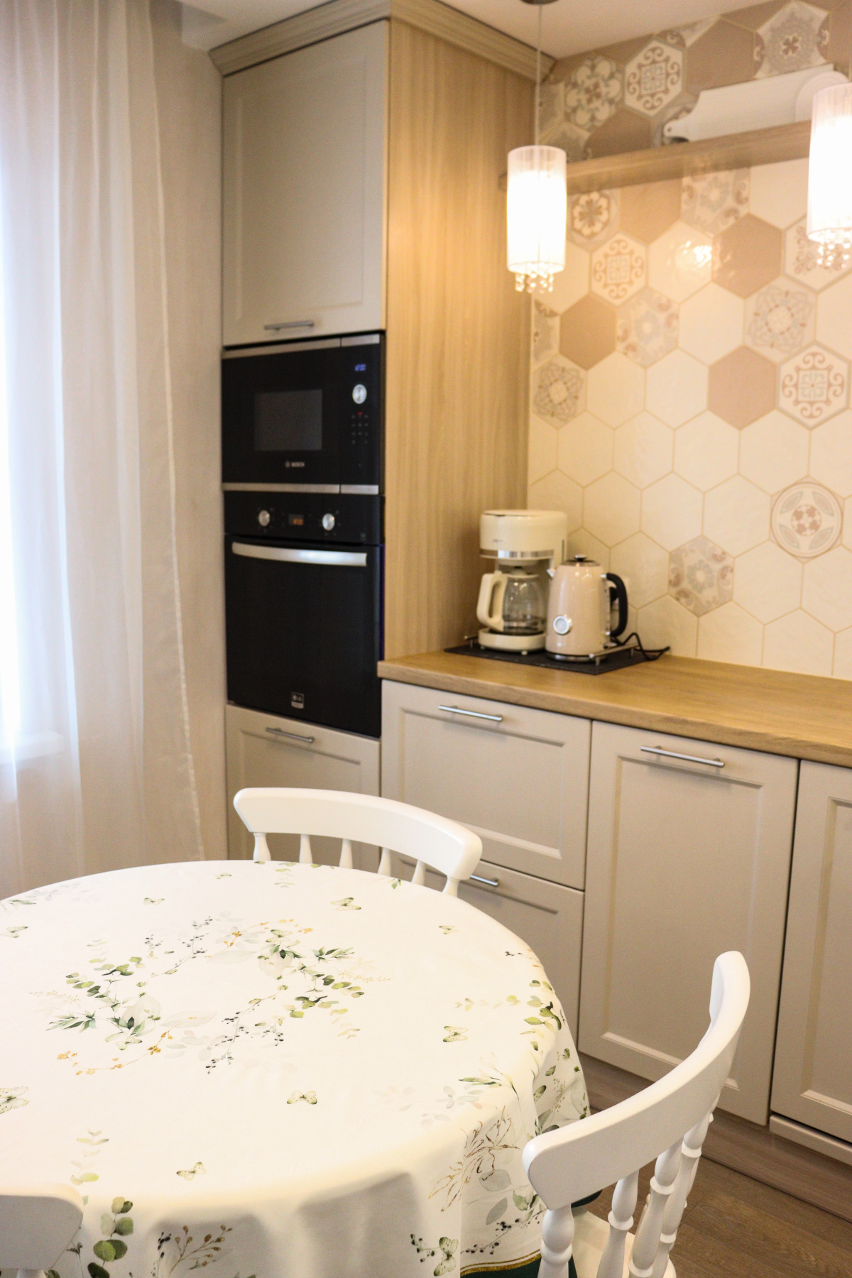 Квартира Лососинская 13