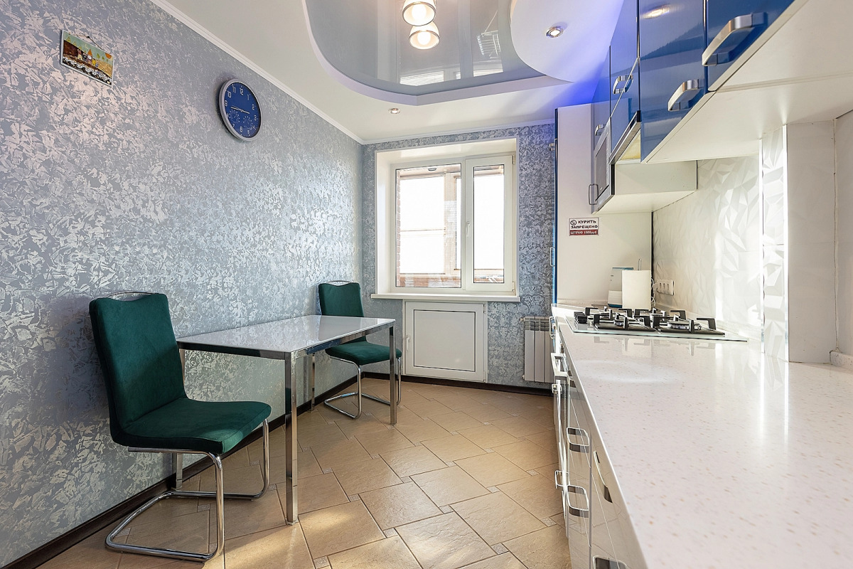 Тихие апартаменты  в центре города, ул.Горького 154. Сова-Дом