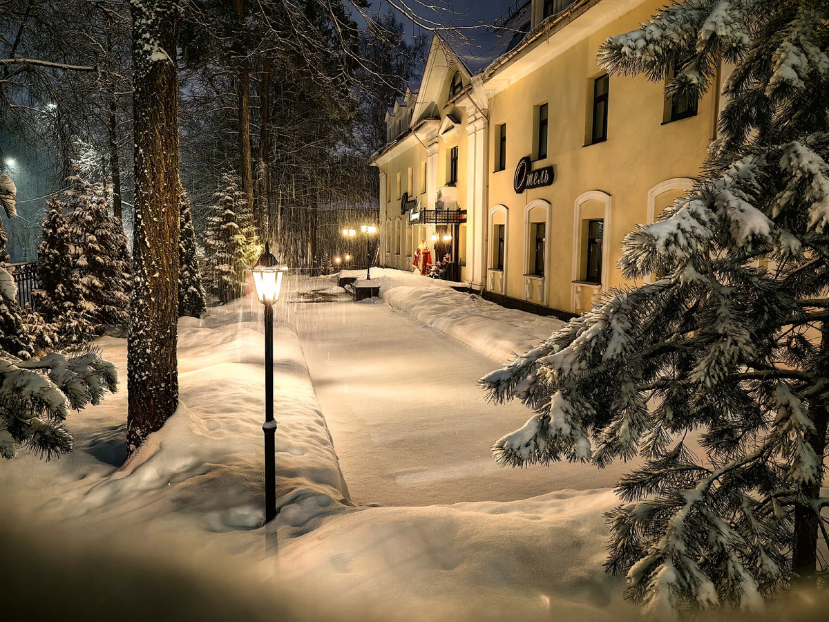 Отель Гринвей