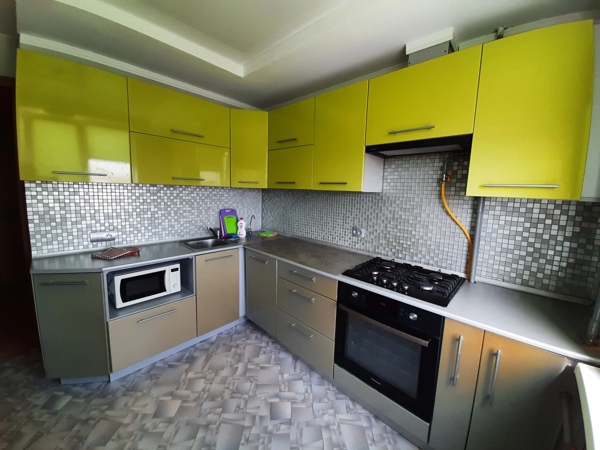 Апартаменты Уютная современная 2х-комнатная квартира