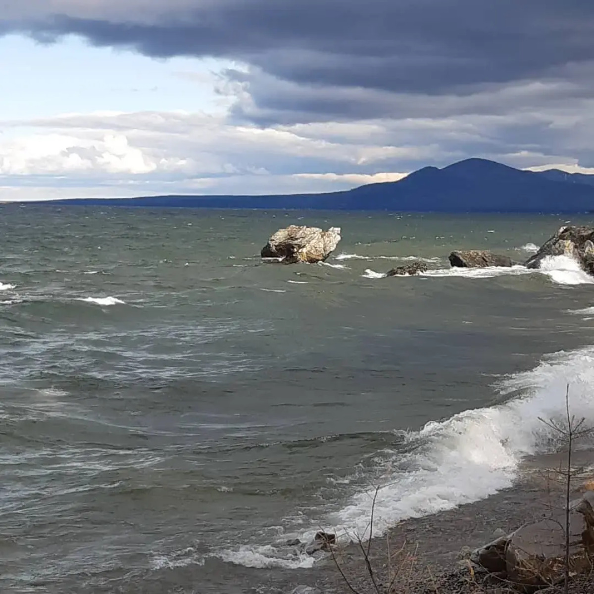 База отдыха Lake House