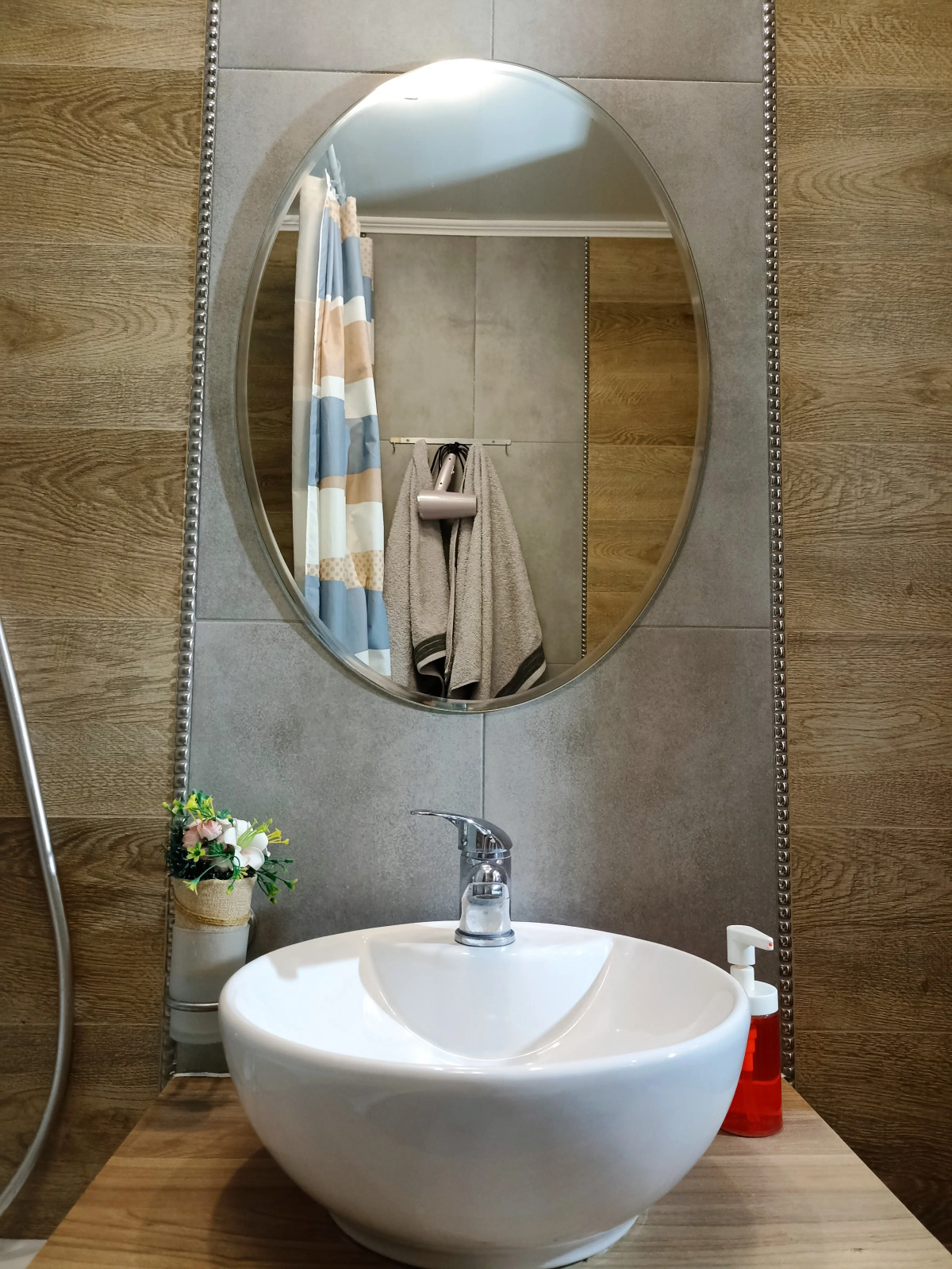 Апартаменты Центр города рядом северный вокзал и верхнее озеро