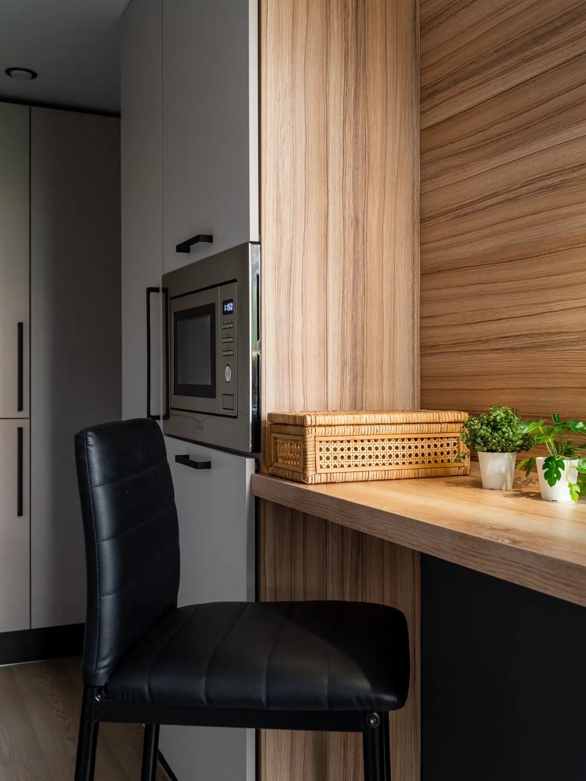 Апартаменты Comfort Life на Херсонской Black Cat