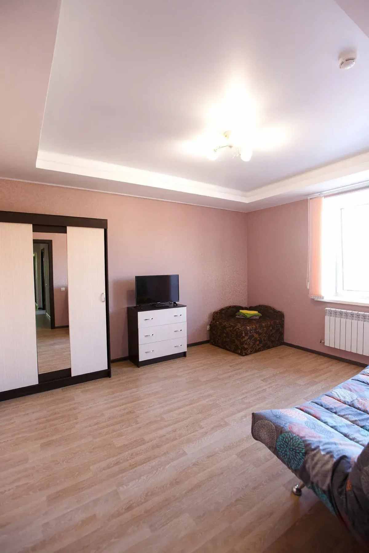 Апартаменты Right Room трехкомнатные на Салтыкова-Щедрина 3