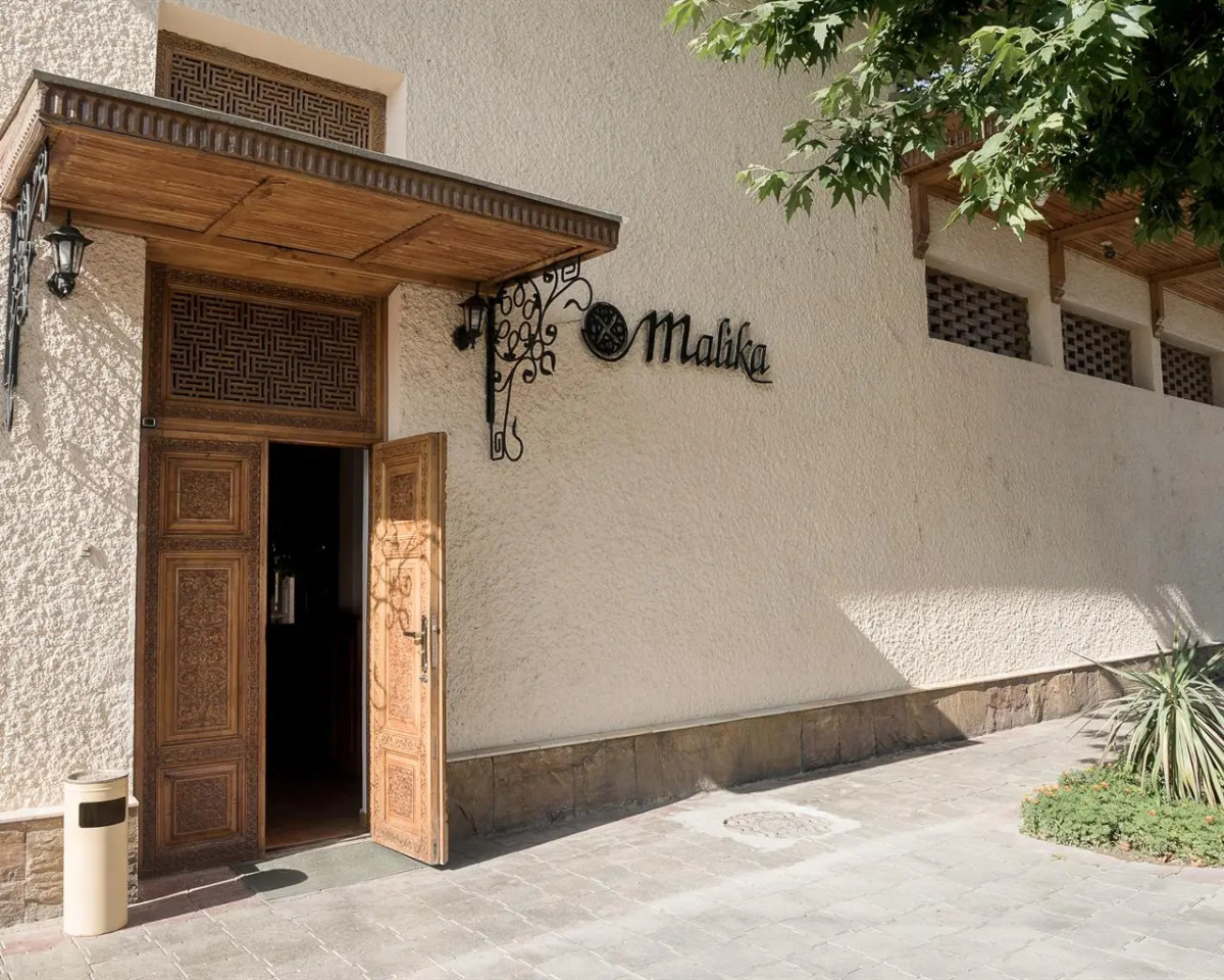 Отель Malika Classic