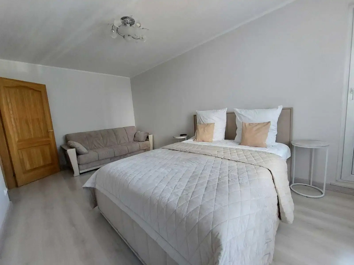 Апартаменты на Бульваре Новаторов 57/1