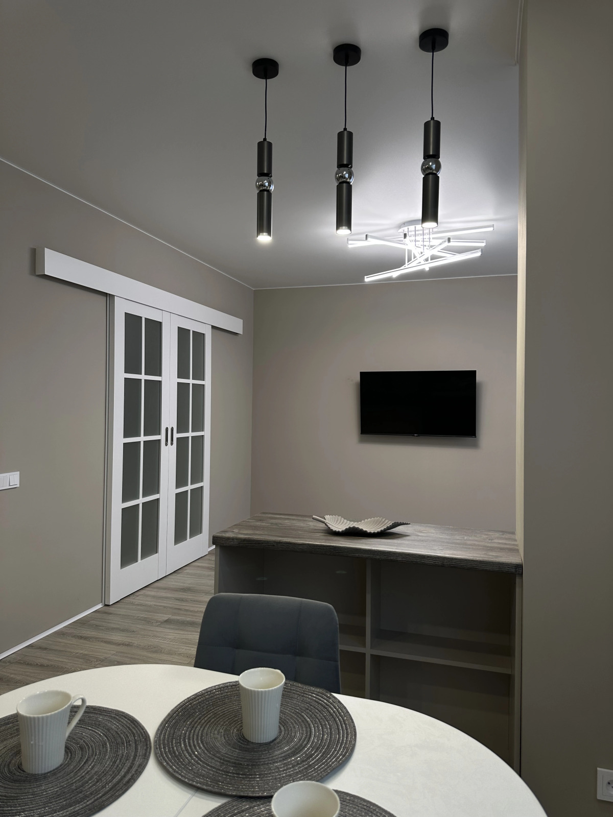 Квартира на Крайнова