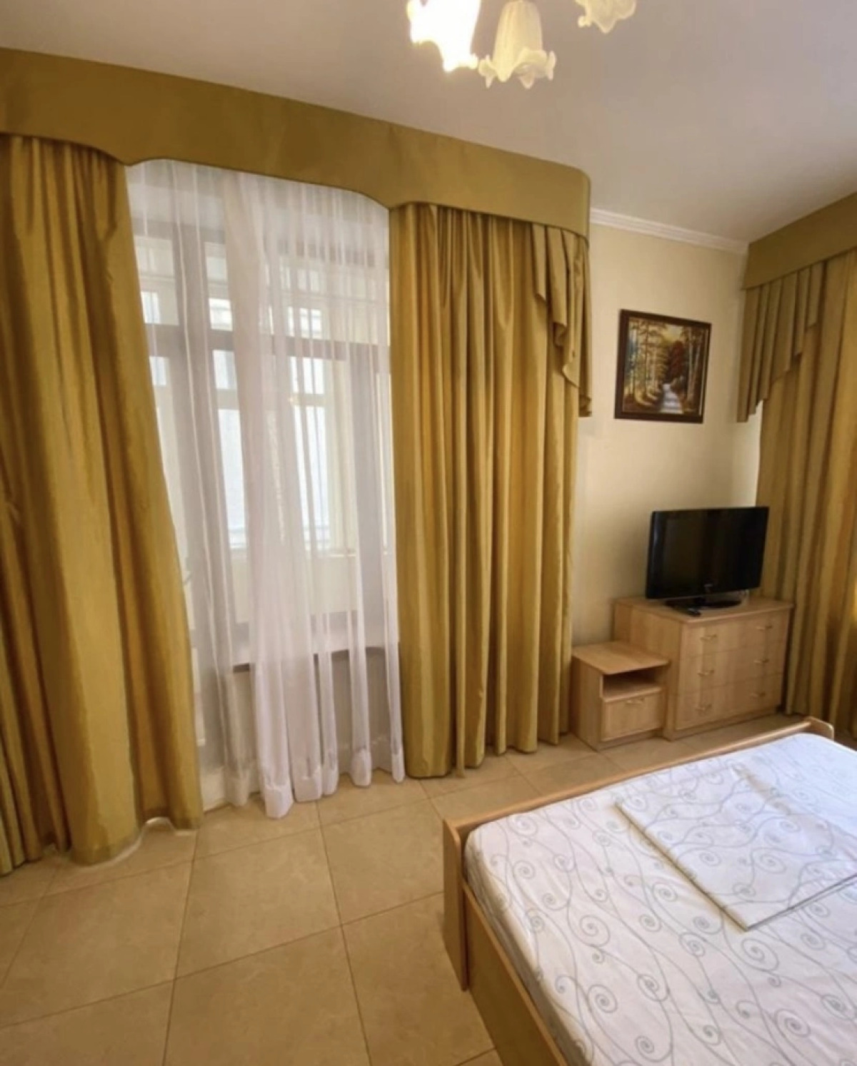 Апартаменты Элитная трехкомнатная квартира