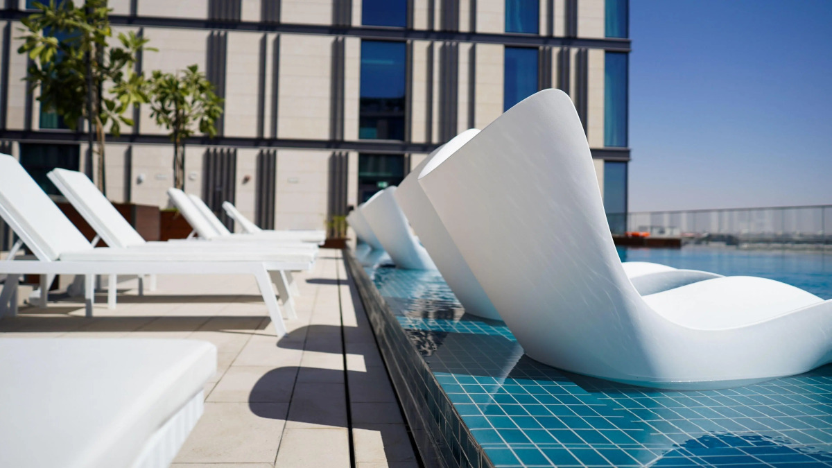 Staybridge Suites Dubai al-Maktoum Airport, an IHG Hotel