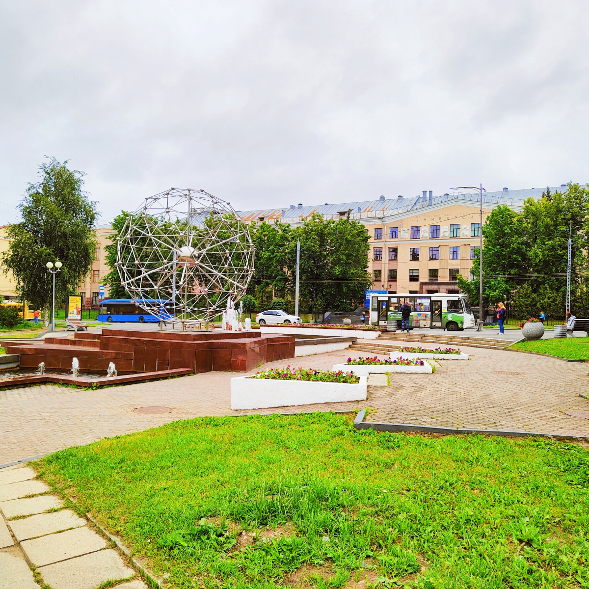 Апартаменты Тишина в центре