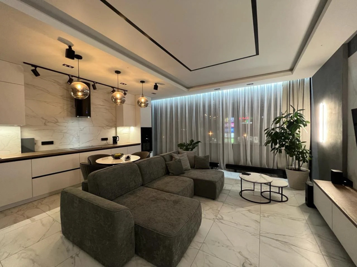 Апартаменты с Дизайнерским Ремонтом