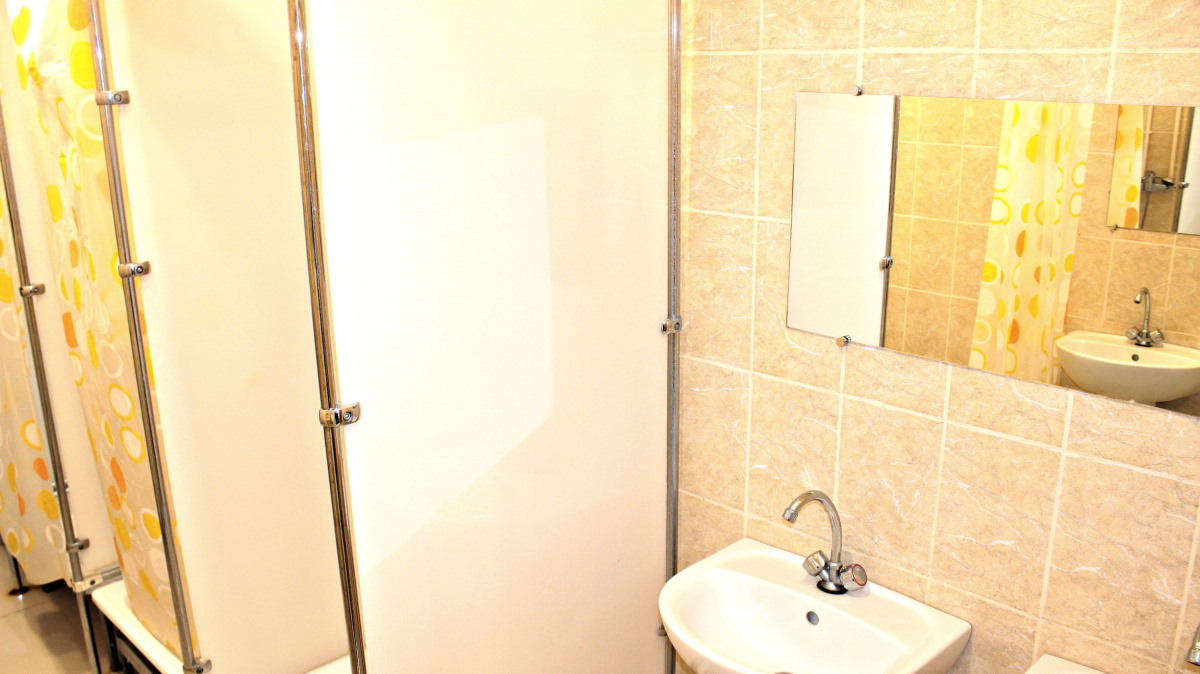 Hostel Ebitdahouse