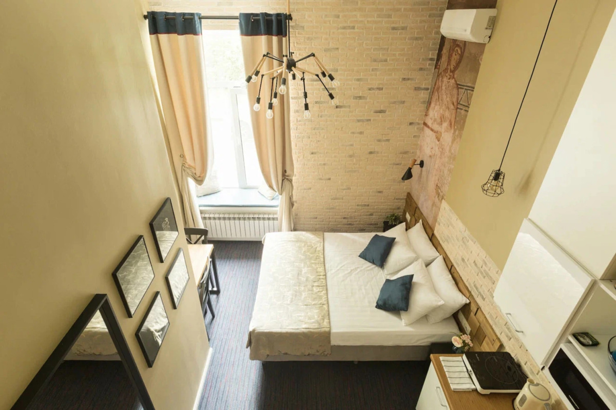 Отель София