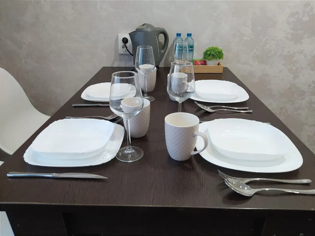 Квартира Просторная однокомнатная на ул. Ньютона