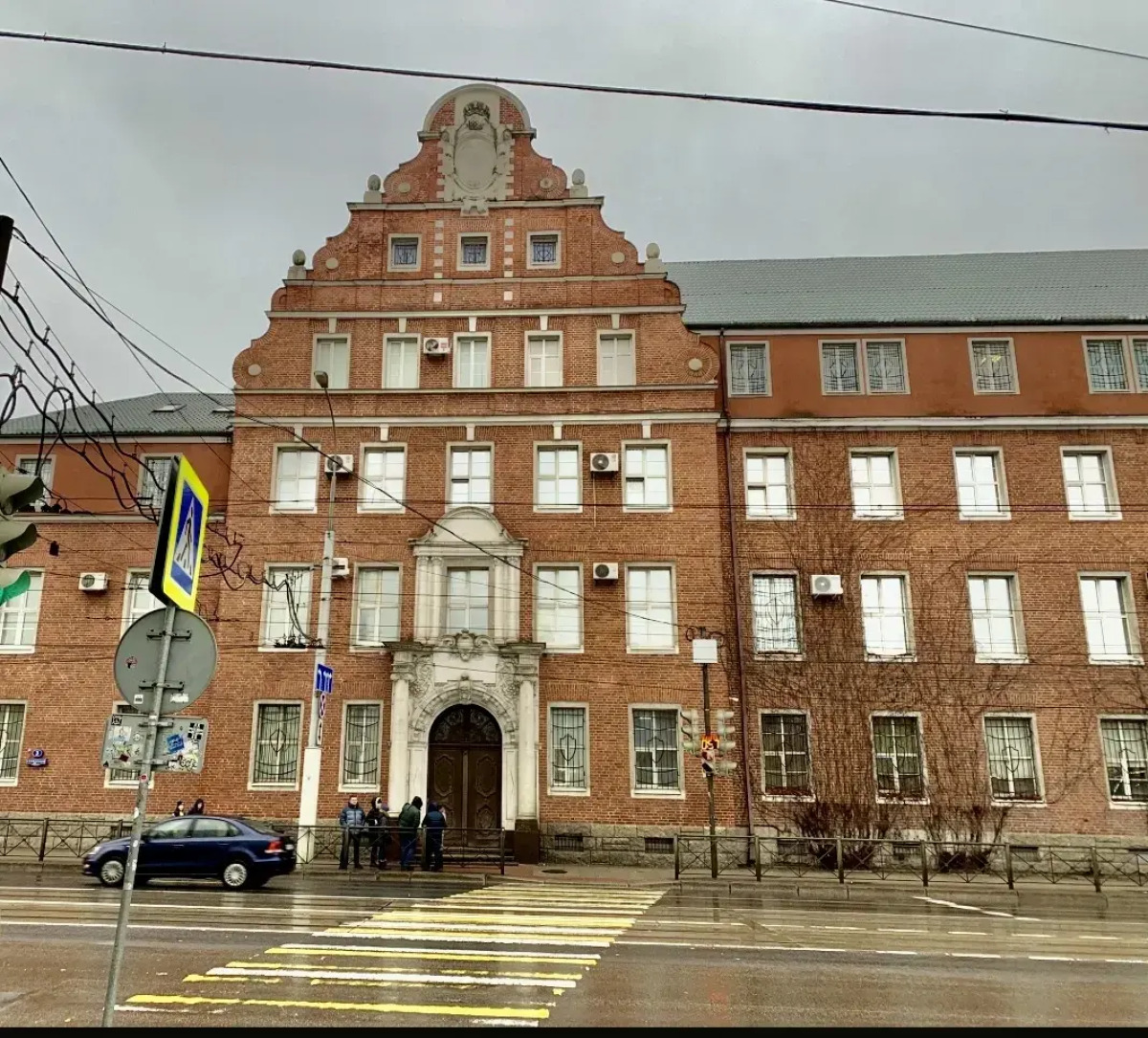 Апартаменты на площади Победы