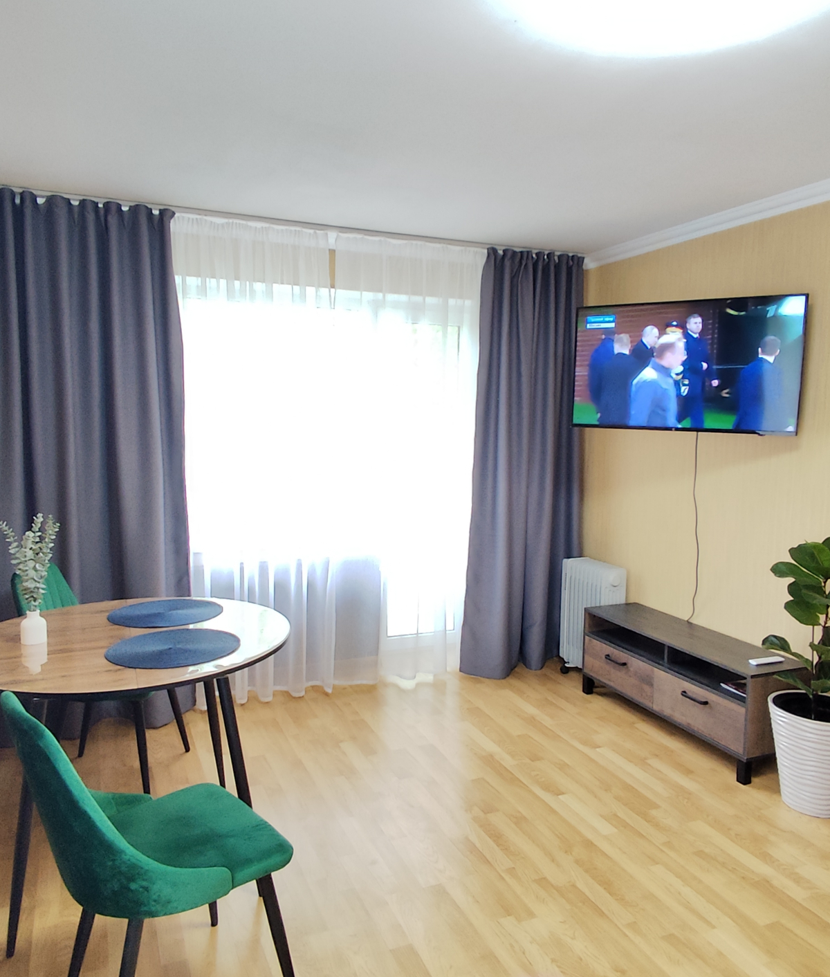 Квартира у Европы